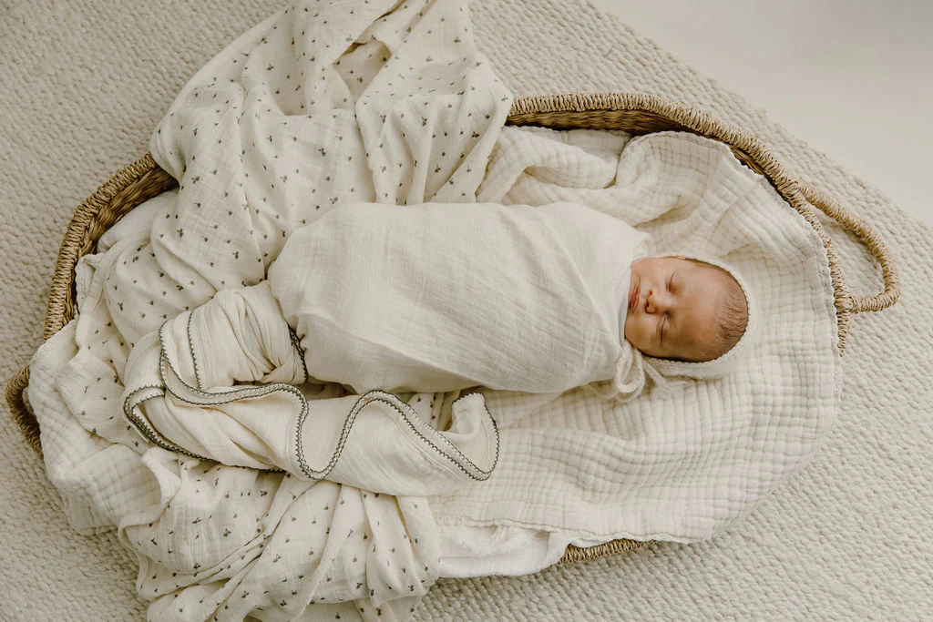 Baby Boy Swaddle Blanket 2-Pack - Ivory - Printed Palm Trees - Image 6