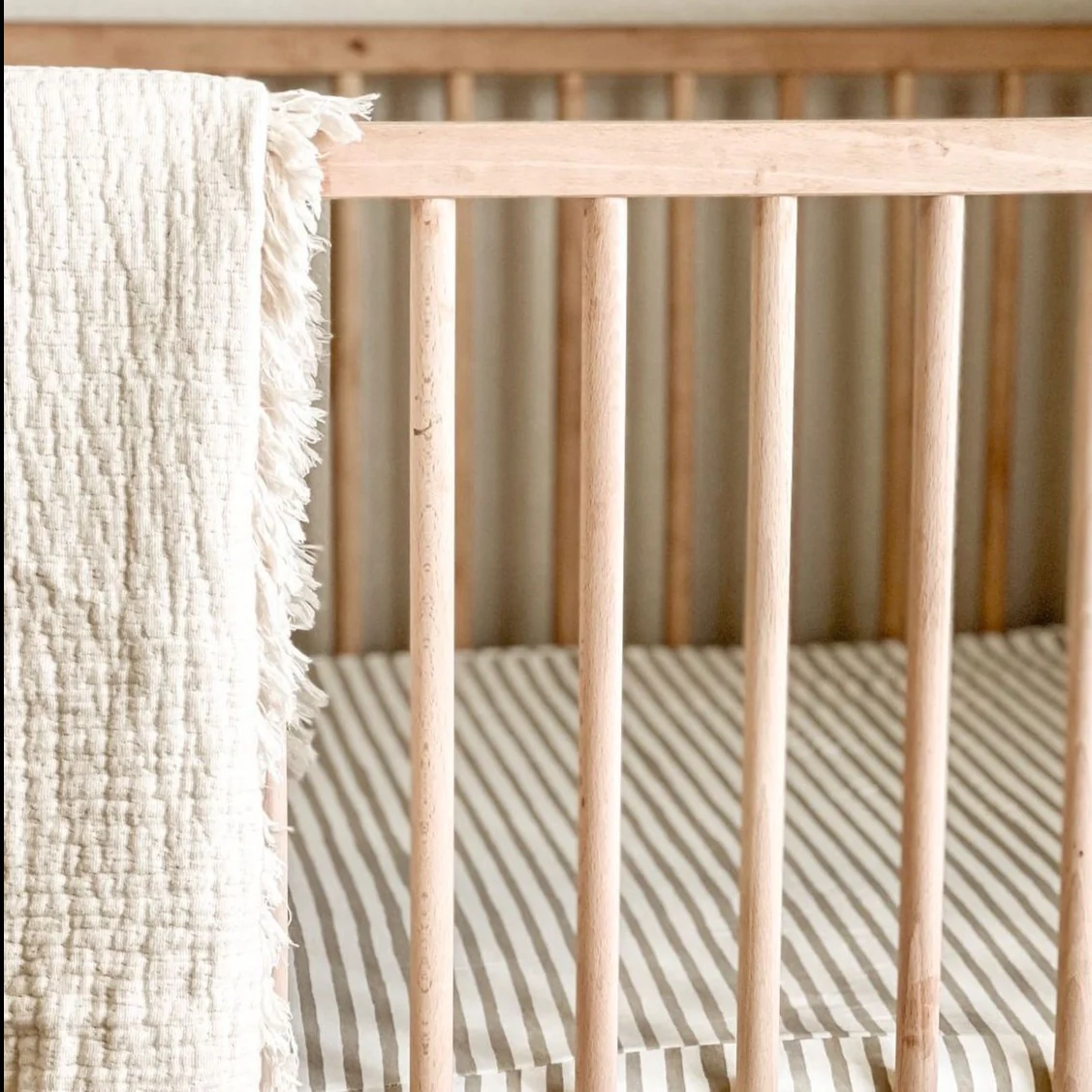 Waterproof Crib Sheet Set - Image 11